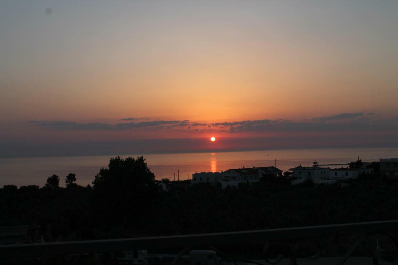 Villa Natura Sea View เวียสเต ภายนอก รูปภาพ